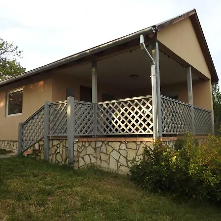 Akali Apartman